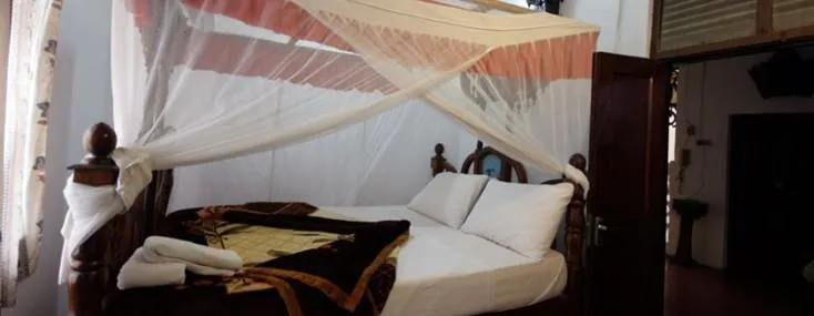 Pyramid Hotel