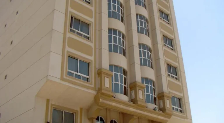 Queens Hotel