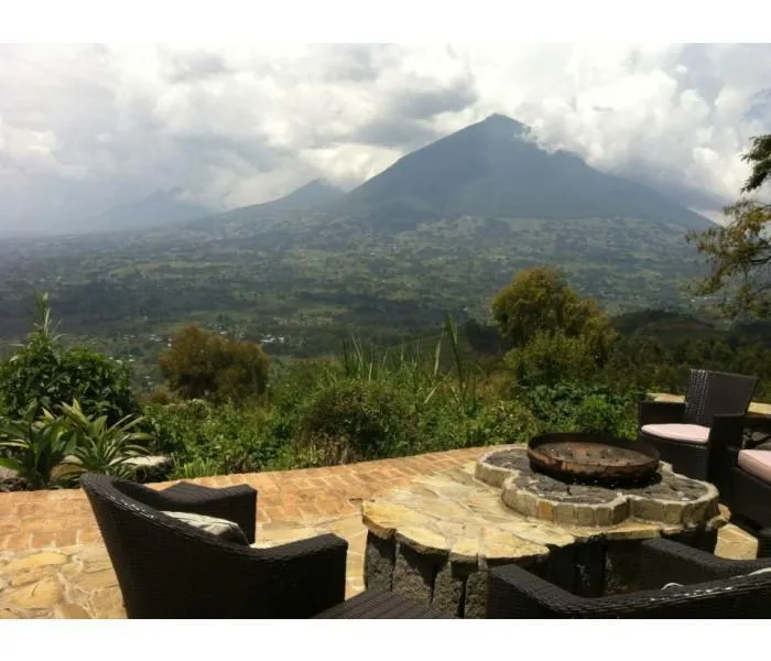 Virunga Lodge